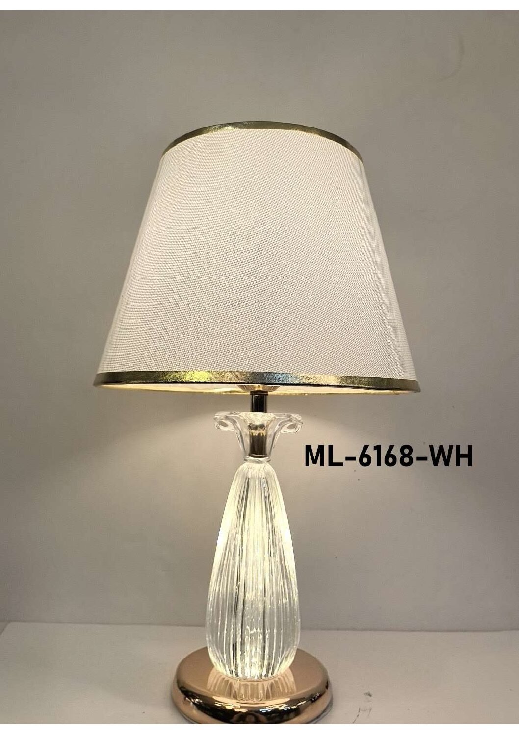 Table lamp