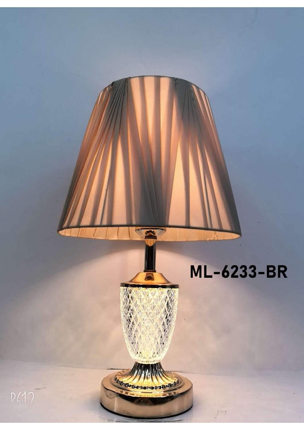 Table lamp